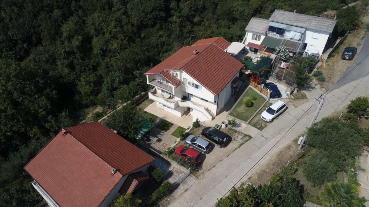 Guest Home Elena Dojran Exterior foto